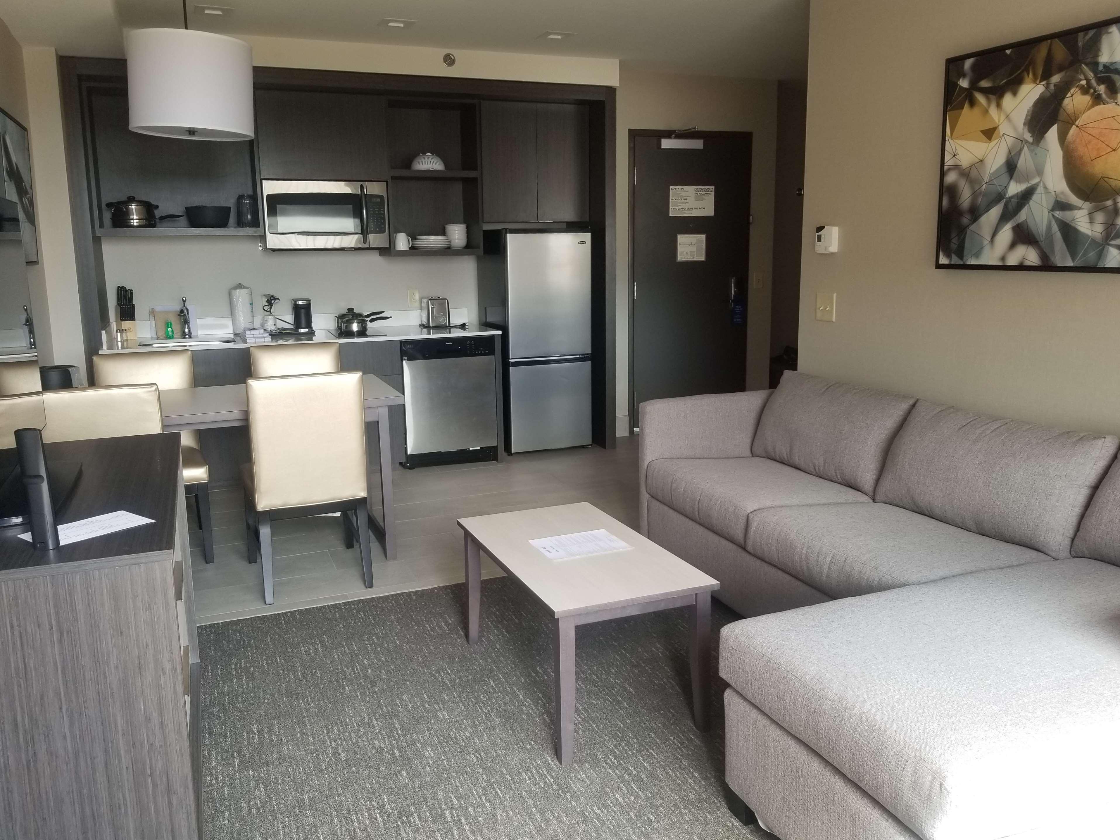 Best Western Plus Executive Residency Rigby'S Water World Hotel Уорнер-Робинс Экстерьер фото