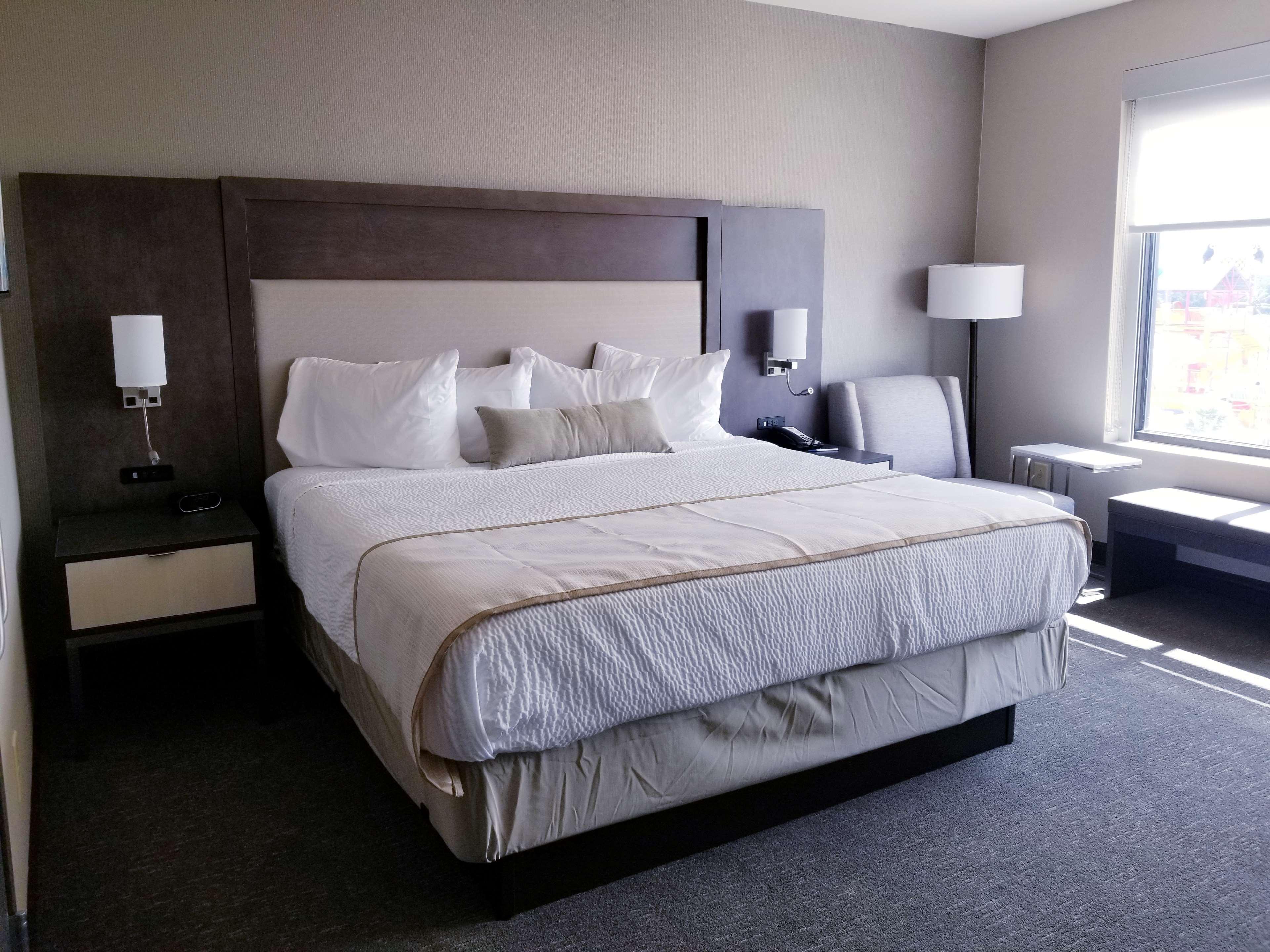 Best Western Plus Executive Residency Rigby'S Water World Hotel Уорнер-Робинс Экстерьер фото